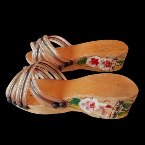 Rare 1940s Philippines Wedge Sandal Childs Shoe Hand Painted Carved Wood WWII - Picture 4 of 8